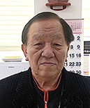  김정환(73세)